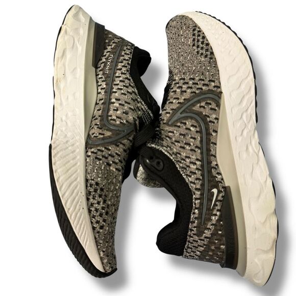 Nike React Infinity Run Flyknit 3 Size 8.5 Black Dark Smoke Grey Running Shoes - Picture 8 of 13